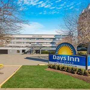 Days By Wyndham On The Harbour Hotel Victoria